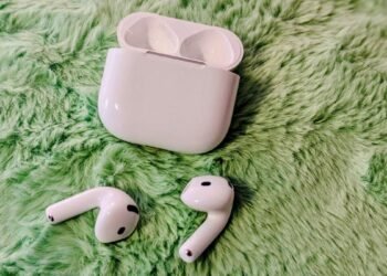 Apple’s latest AirPods models are still at their lowest price ever – get them while the deal lasts