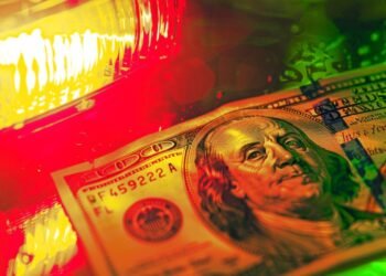 Fashion-Tech CEO Allegedly Defrauded 0,000,000 From Investors Through Fabricated Documents and False Claims: DOJ Fashion-Tech CEO Allegedly Defrauded 0,000,000 From Investors Through Fabricated Documents and False Claims: DOJ