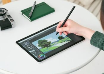 Wacom says its new drawing tablet needs no setup and has a pen that can’t die Wacom says its new drawing tablet needs no setup and has a pen that can’t die