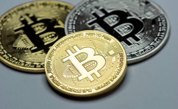 Bitcoin Breakdown in Motion – Bounce Trap Or Deeper Bear Market Warning? Bitcoin Breakdown in Motion – Bounce Trap Or Deeper Bear Market Warning?