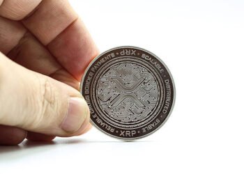 It Is ‘Genuinely Impossible’ For XRP To Hit ,000; Pundit Warns