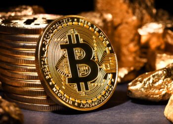 Bitcoin Long-Term Holders May Be Selling, But Is The Bull Run Really Over? Bitcoin Long-Term Holders May Be Selling, But Is The Bull Run Really Over?