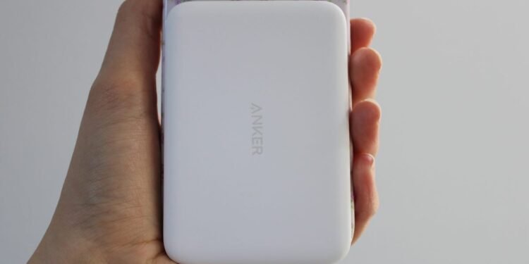 This Qi2 battery pack from Anker just made wireless charging essential for me This Qi2 battery pack from Anker just made wireless charging essential for me