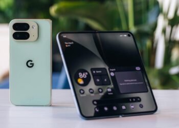 Google just gave the Pixel foldable phone its most important upgrade yet – and Samsung should follow suit Google just gave the Pixel foldable phone its most important upgrade yet – and Samsung should follow suit