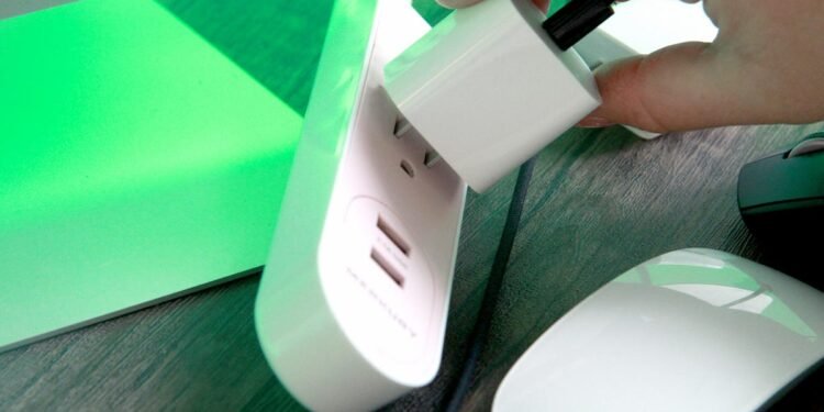 Unplugging these 7 common household devices helped reduce my electricity bills Unplugging these 7 common household devices helped reduce my electricity bills