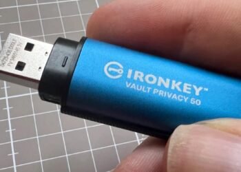 This flash drive offers military-grade protection for a budget price tag This flash drive offers military-grade protection for a budget price tag