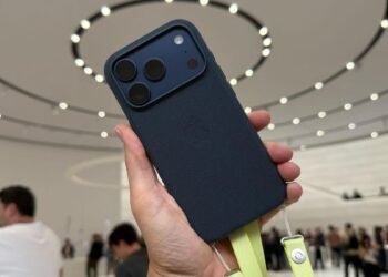 I tried Apple’s 2 big AI features announced at the iPhone 17 event – and both are game changers I tried Apple’s 2 big AI features announced at the iPhone 17 event – and both are game changers