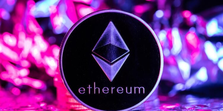 US Ethereum ETFs Surpass Weekly Record With 7M Outflow — Details US Ethereum ETFs Surpass Weekly Record With 7M Outflow — Details