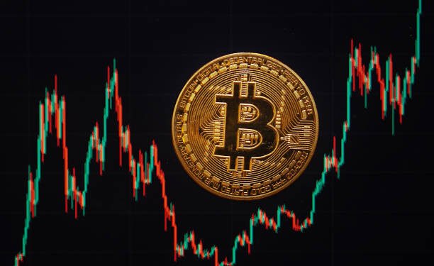 Crypto Analyst Warns 90% Bitcoin Price Crash Is Coming, Here’s When Crypto Analyst Warns 90% Bitcoin Price Crash Is Coming, Here’s When