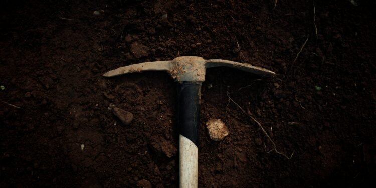 Bitcoin Mining Difficulty Soars To 135 Trillion