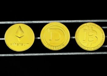 Bitcoin, Ethereum, And Dogecoin Dominate Social Buzz Bitcoin, Ethereum, And Dogecoin Dominate Social Buzz