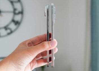 I tested the iPhone Air for a week, and here’s why 17 Pro Max users shouldn’t sleep on it I tested the iPhone Air for a week, and here’s why 17 Pro Max users shouldn’t sleep on it