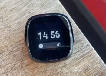 I finally found a pair of earbuds that will record and transcribe my calls – for free I finally found a pair of earbuds that will record and transcribe my calls – for free