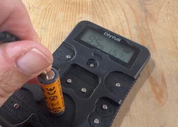 If you use batteries, this universal tester can save you hundreds of dollars If you use batteries, this universal tester can save you hundreds of dollars