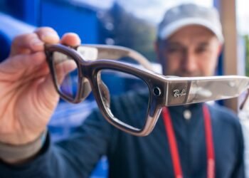 Meta Connect 2025 live updates: Reactions to Ray-Ban Display, Oakley Vanguard glasses, more Meta Connect 2025 live updates: Reactions to Ray-Ban Display, Oakley Vanguard glasses, more