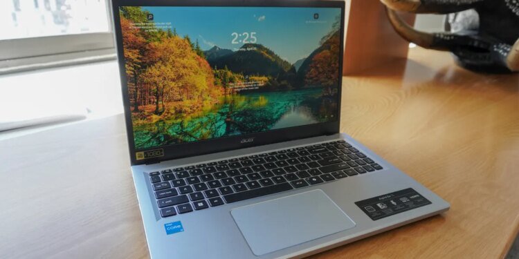 I found a cheap Windows laptop that I’d actually use for work travel – and it’s on sale I found a cheap Windows laptop that I’d actually use for work travel – and it’s on sale