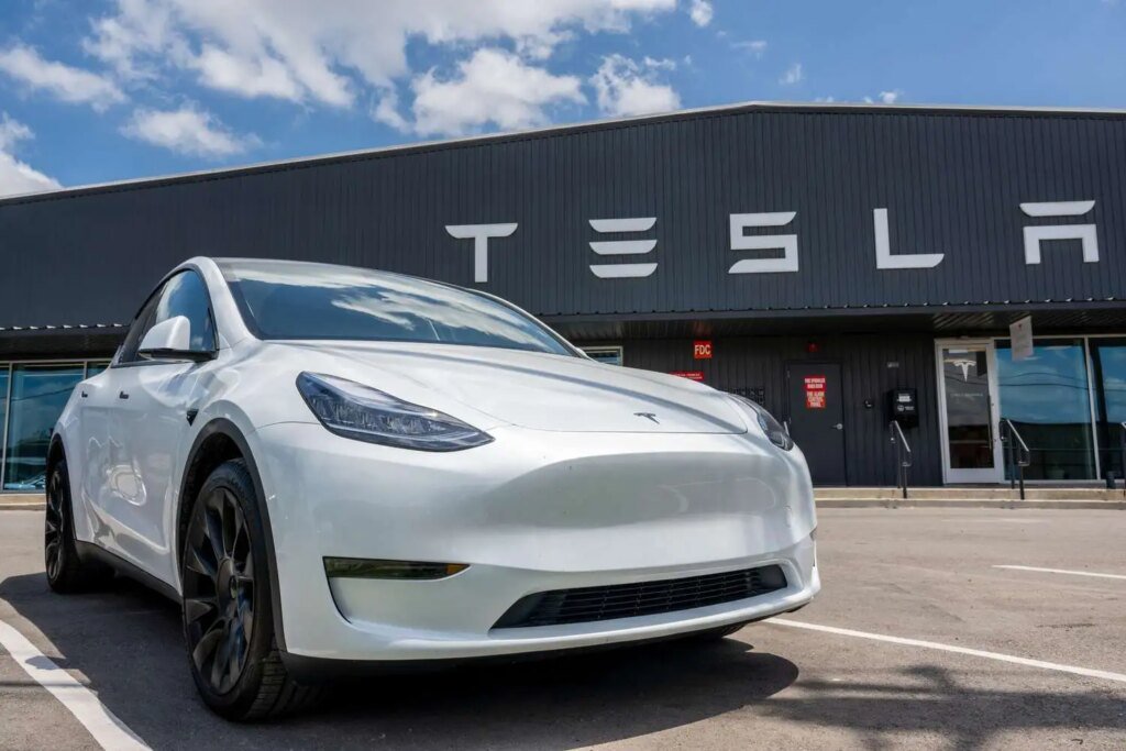 Tesla Rides Bitcoin Rally To  Million Profit In Q3 Tesla Rides Bitcoin Rally To  Million Profit In Q3