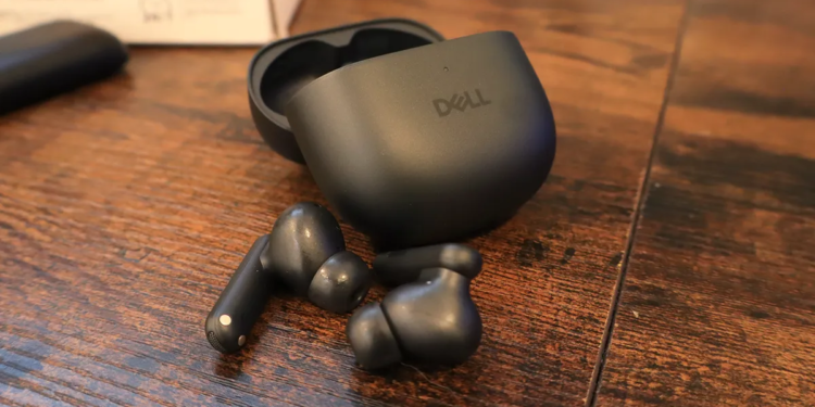 Dell made a pair of wireless earbuds that’s become a surprise hit in the office Dell made a pair of wireless earbuds that’s become a surprise hit in the office