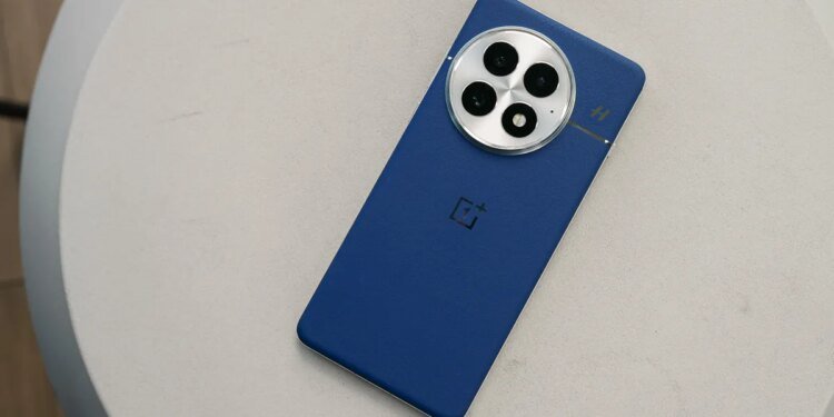 One of our favorite Android phones of 2025 is now 0 off at Best Buy One of our favorite Android phones of 2025 is now 0 off at Best Buy