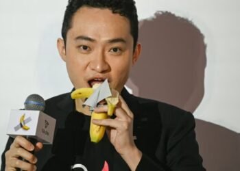 UK watchdog sues crypto exchange linked to billionaire Trump backer UK watchdog sues crypto exchange linked to billionaire Trump backer