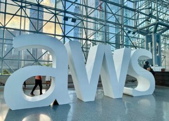 Amazon takes shots at ChatGPT with Quick Suite – your new AI ‘teammate’ at work