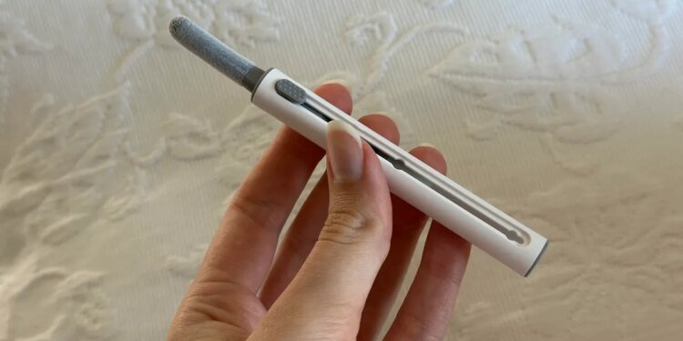 This  AirPods cleaning gadget is surprisingly helpful This  AirPods cleaning gadget is surprisingly helpful