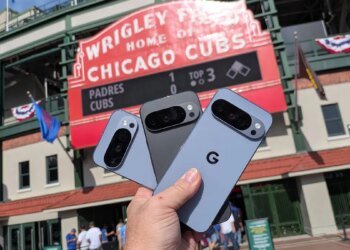 I compared 5G network signals of Verizon, T-Mobile, and AT&T at a baseball stadium – here’s the winner