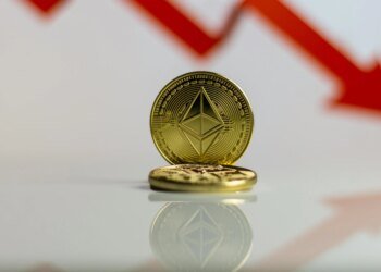 Billions In Bitcoin And Ethereum Leave Exchanges: Is Selling Pressure Easing?