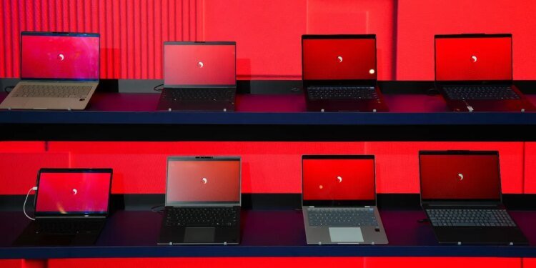 Thinking of buying an Arm-based Windows PC? These three issues might be dealbreakers Thinking of buying an Arm-based Windows PC? These three issues might be dealbreakers