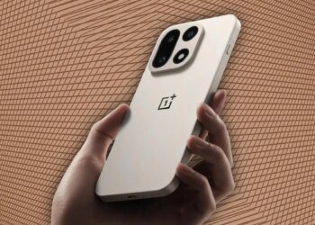 The OnePlus 15 launches in the US this week – and its battery is insane