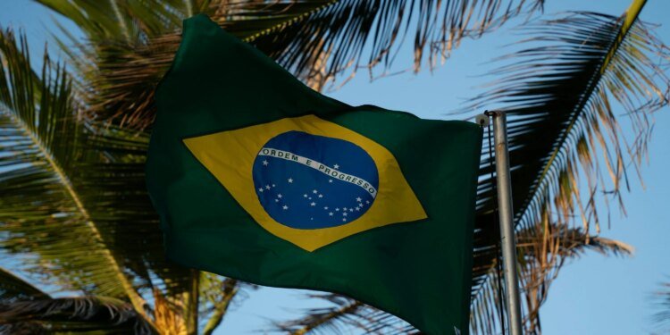Bitcoin Momentum Builds In Brazil As Average Investment Breaks ,000