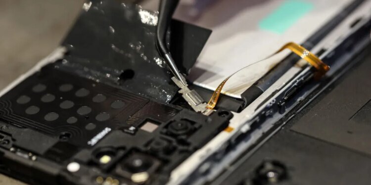 I repaired my car and home appliance with iFixIt’s new AI app – try it while it’s still free