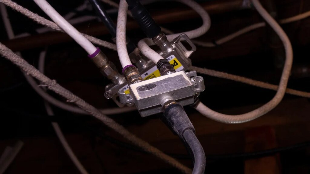 Bye bye, Wi-Fi: How to add a wired network to your home without running Ethernet