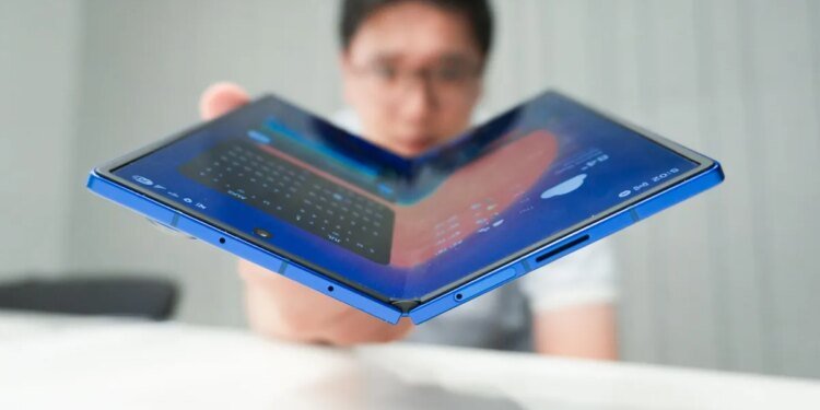 I’ve used Samsung’s Galaxy TriFold, but this upcoming model may be more enticing in 2026