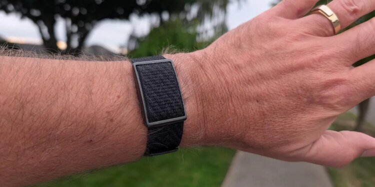 I replaced my Whoop with a new alternative that has no monthly fees – and it’s legit