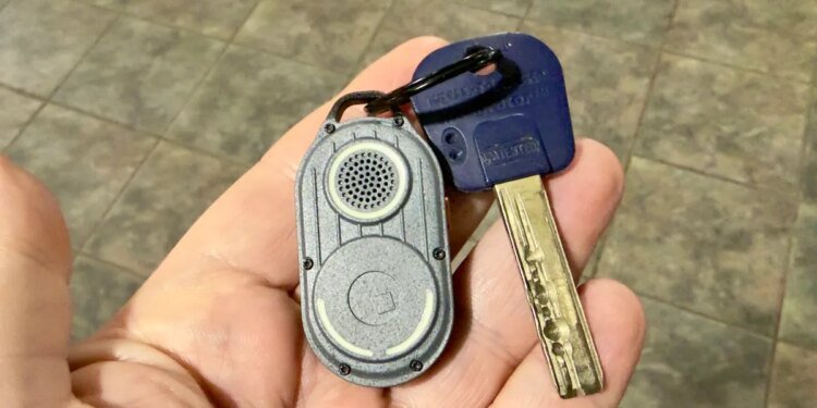 I replaced my AirTags with a Bluetooth tracker that’s functional, long-lasting, and Android-friendly