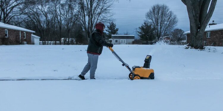 I tested DeWalt’s electric snow blower over the weekend – it put my gas model in the dirt