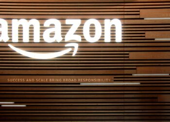 Is Amazon down? Why customers can’t check out or add to cart – and Amazon’s response Is Amazon down? Why customers can’t check out or add to cart – and Amazon’s response