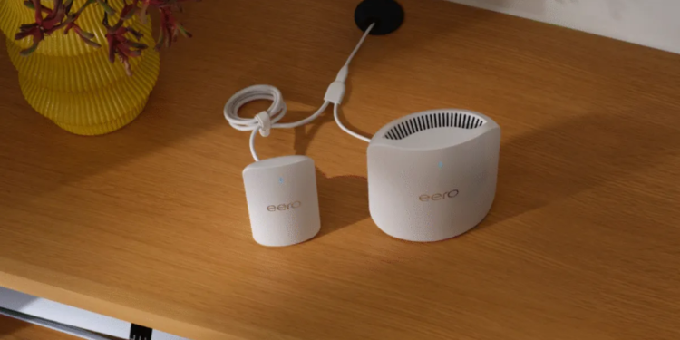 Eero Signal keeps your business online during internet outages