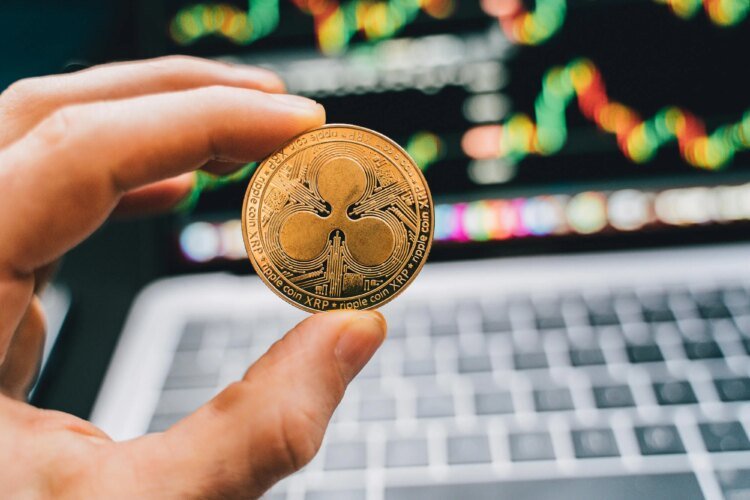 XRP Confirms Negative Breakout With Price Headed For .14