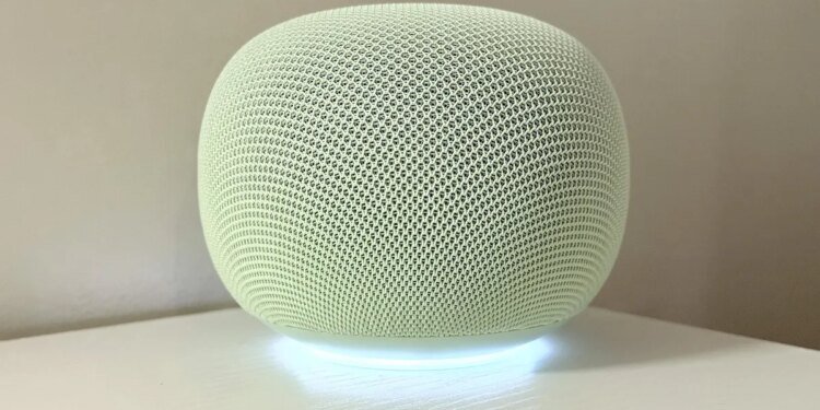 I’ve spent 48 hours with the Google Home Speaker, and Gemini is off to a promising start