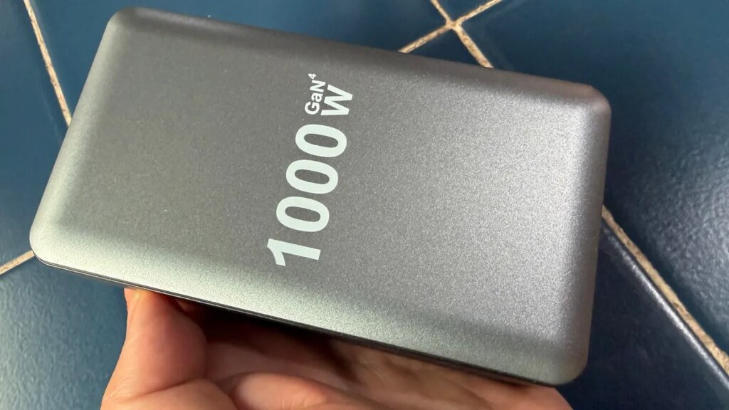I cracked open a ‘1,000W’ portable charger after it failed me in minutes – and wished I hadn’t